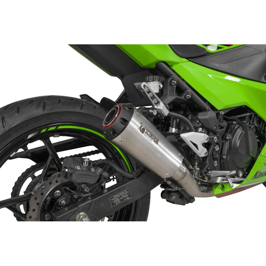 Scorpion Red Power Komplettanlage für Kawasaki Ninja 400 / 250 2018-2023 Motorräder