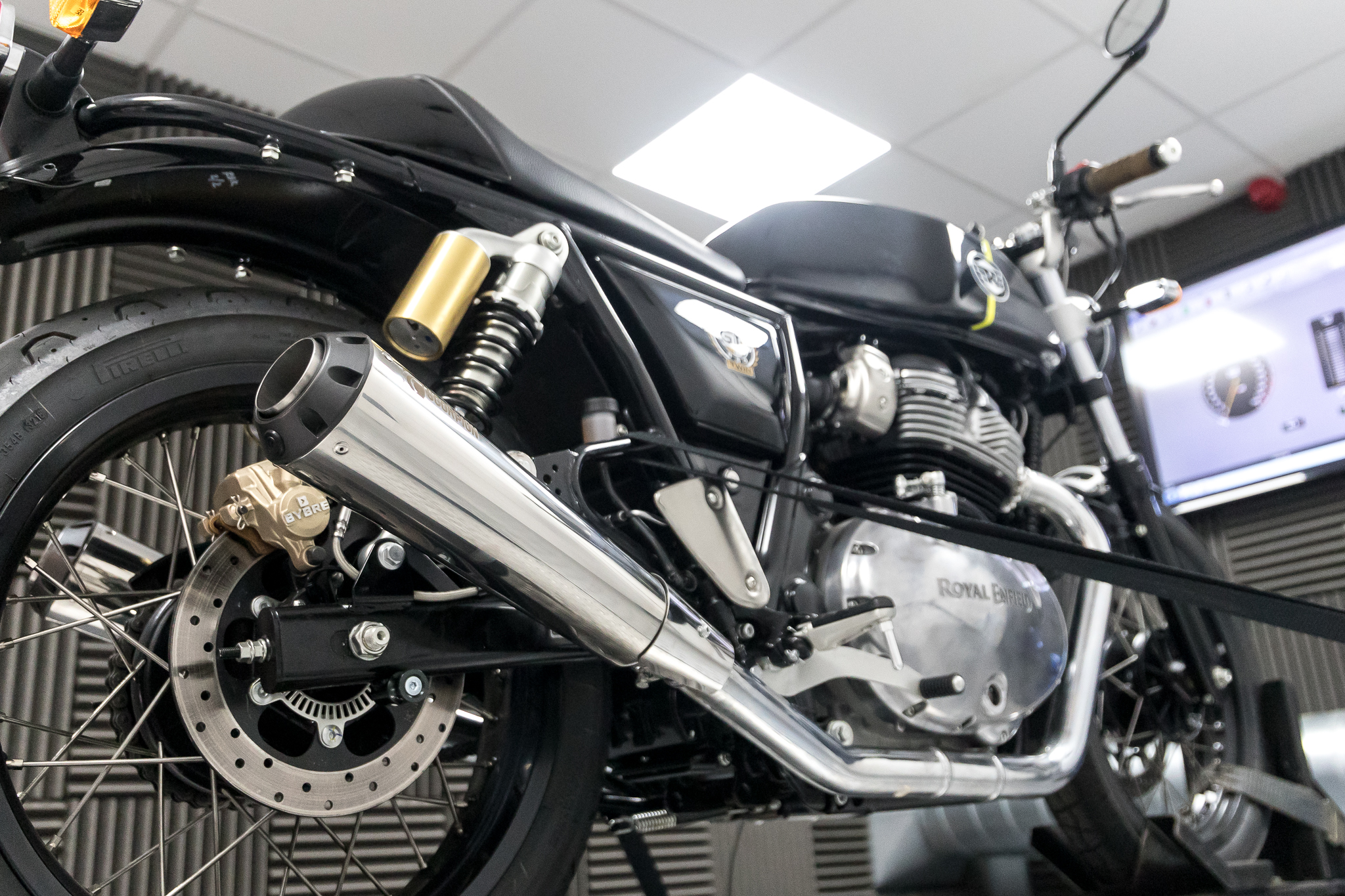 Scorpion Red Power Auspuff für Royal Enfield Interceptor 650 2017-2020 Motorräder